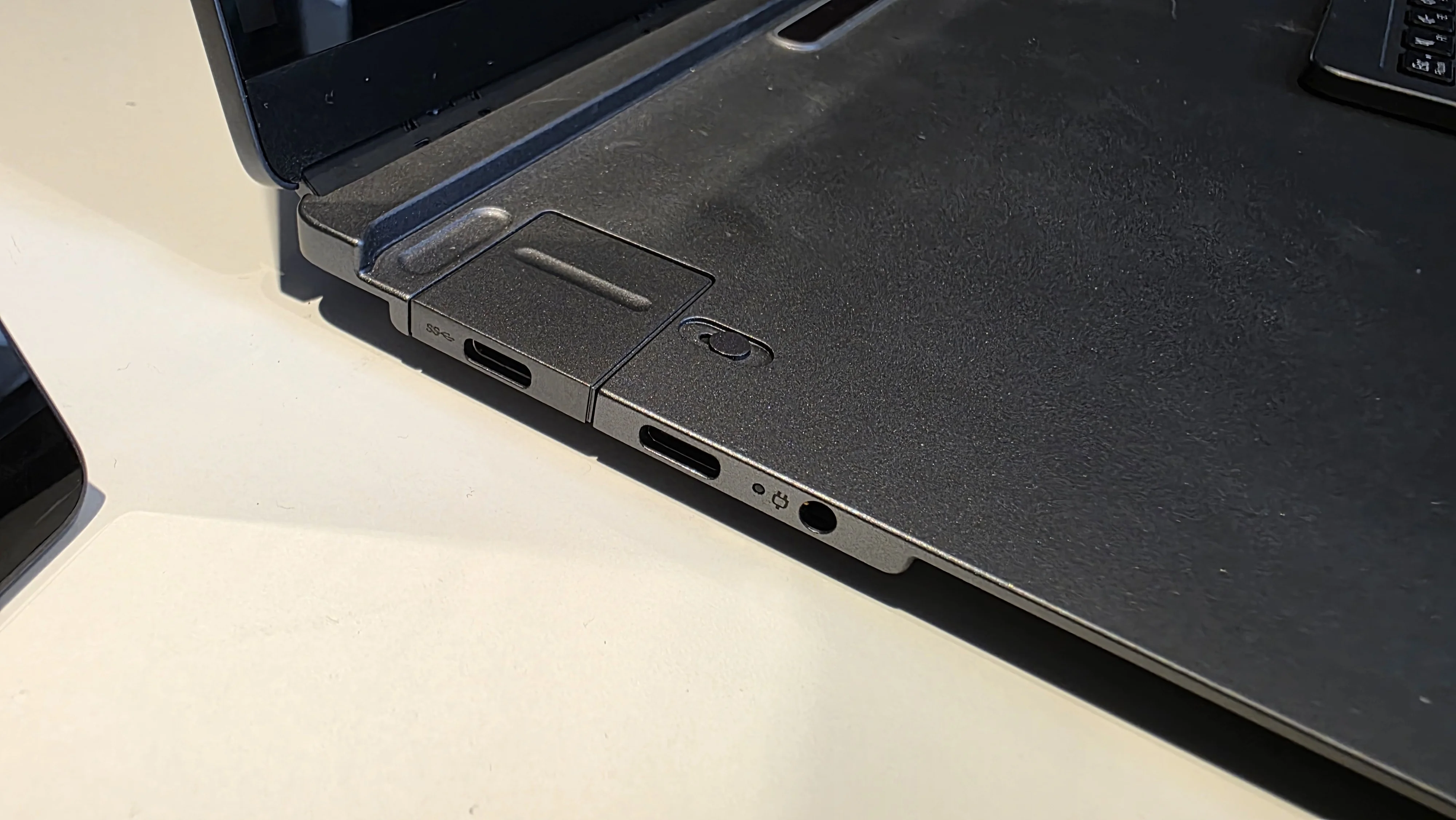 Lenovo ThinkBook Modular AI PC Concept