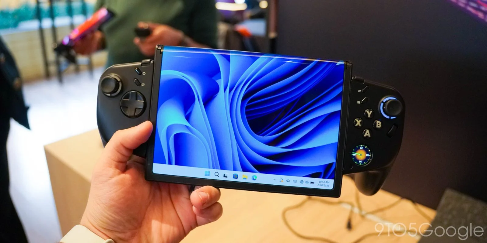 Hands-on: Lenovo’s Legion Go Fold gaming handheld shows a new future for foldables [Gallery]