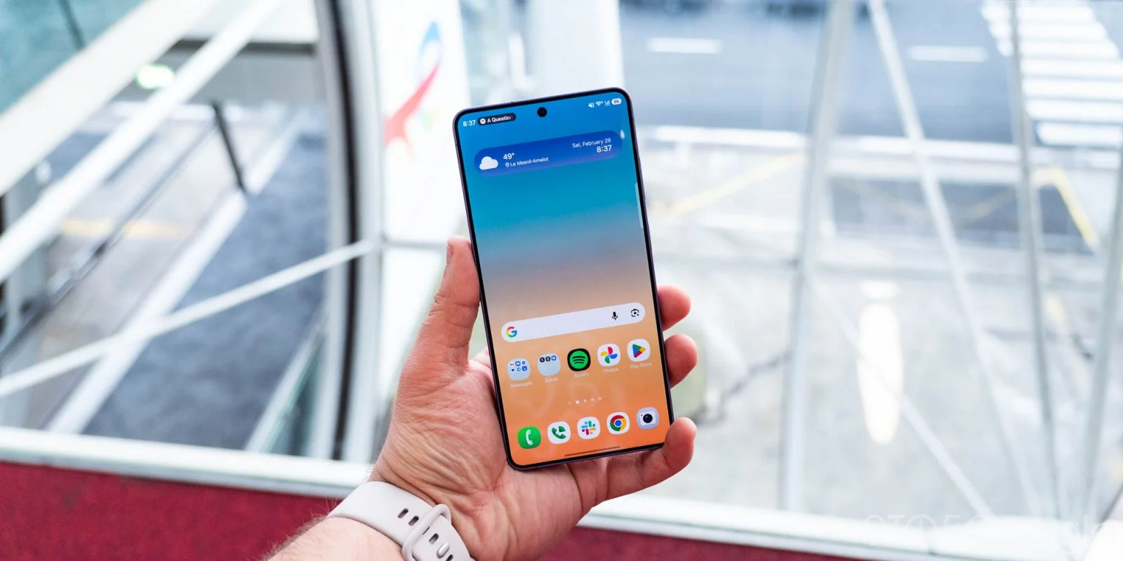 I spent a weekend traveling with the Galaxy S26 Ultra’s Privacy Display – what you should know